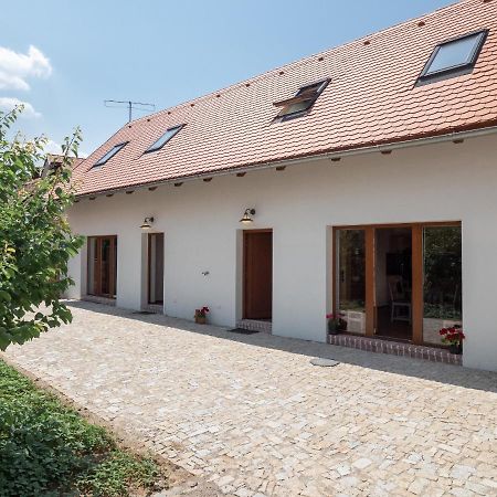 Penzion Andel Šatov Exterior foto